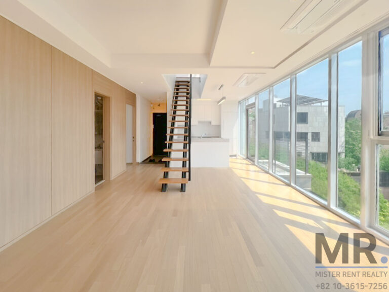 Hannam-2BR-Low-Rise-Villa-Beautiful-Rooftop-(H+)-1