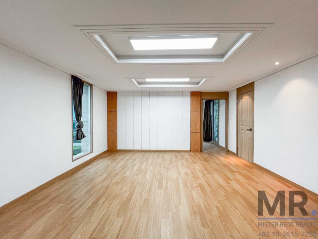 Itaewon-2BR-Low-Rise-Villa-Beautiful-Namsan-View-(H+)-10