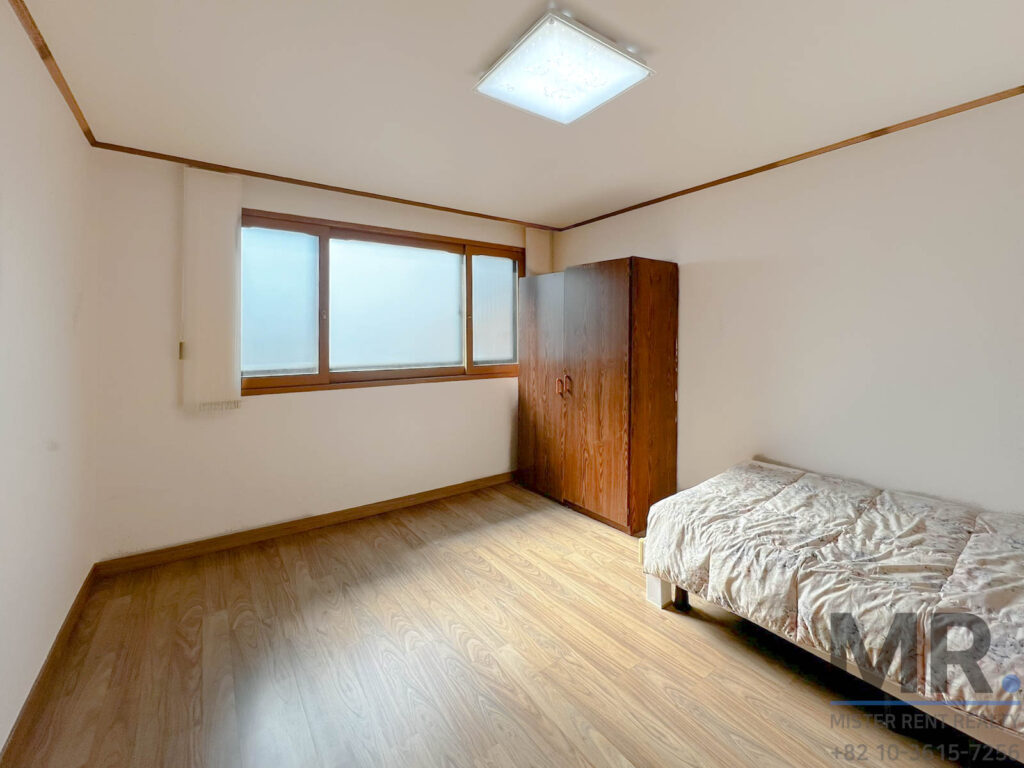 Itaewon-2BR-LowRise-Roof Top-(H+)-2