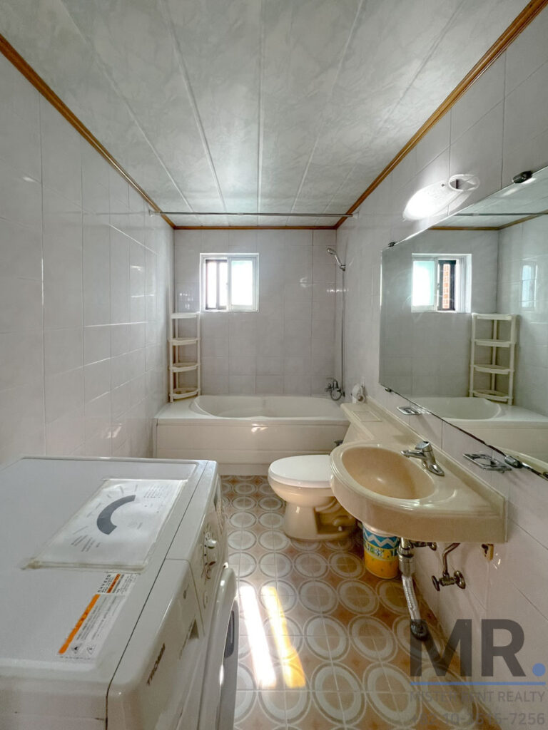 Itaewon-2BR-LowRise-Roof Top-(H+)-5