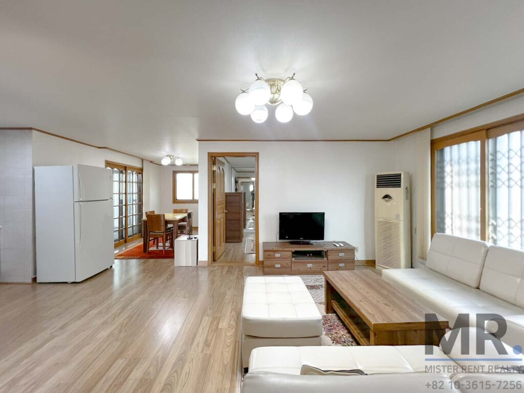 Itaewon-2BR-LowRise-Roof Top-(H+)-6