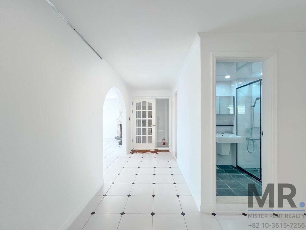 Itaewon-3BR-Villa-For-Rental-Renovated-1 (7)