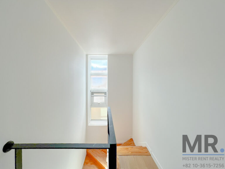 SFS-4BR-LowRise-Private Terrace-(H+)-12