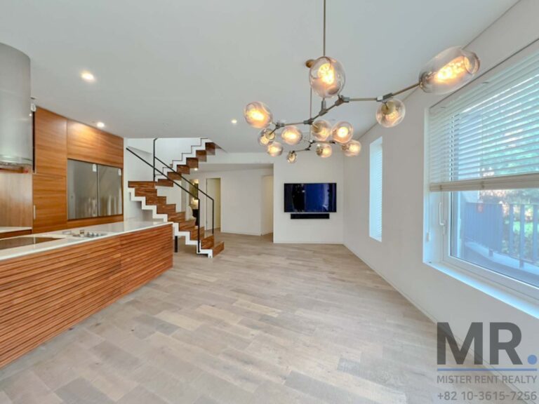 Seoul-3BR-Rental-Villa-ModernDesign-Rooftop-Garden-11