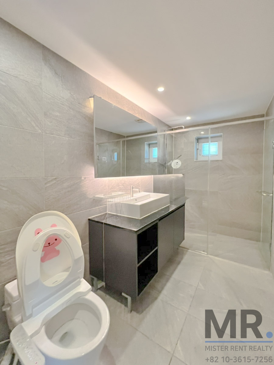 Modern bathroom with sleek design.