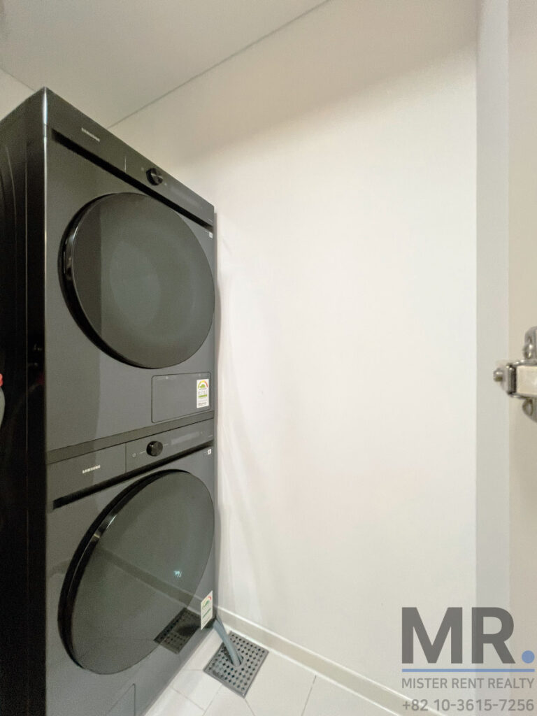 YongsanSt.-4BR-High-Rise-ModernDesign-21