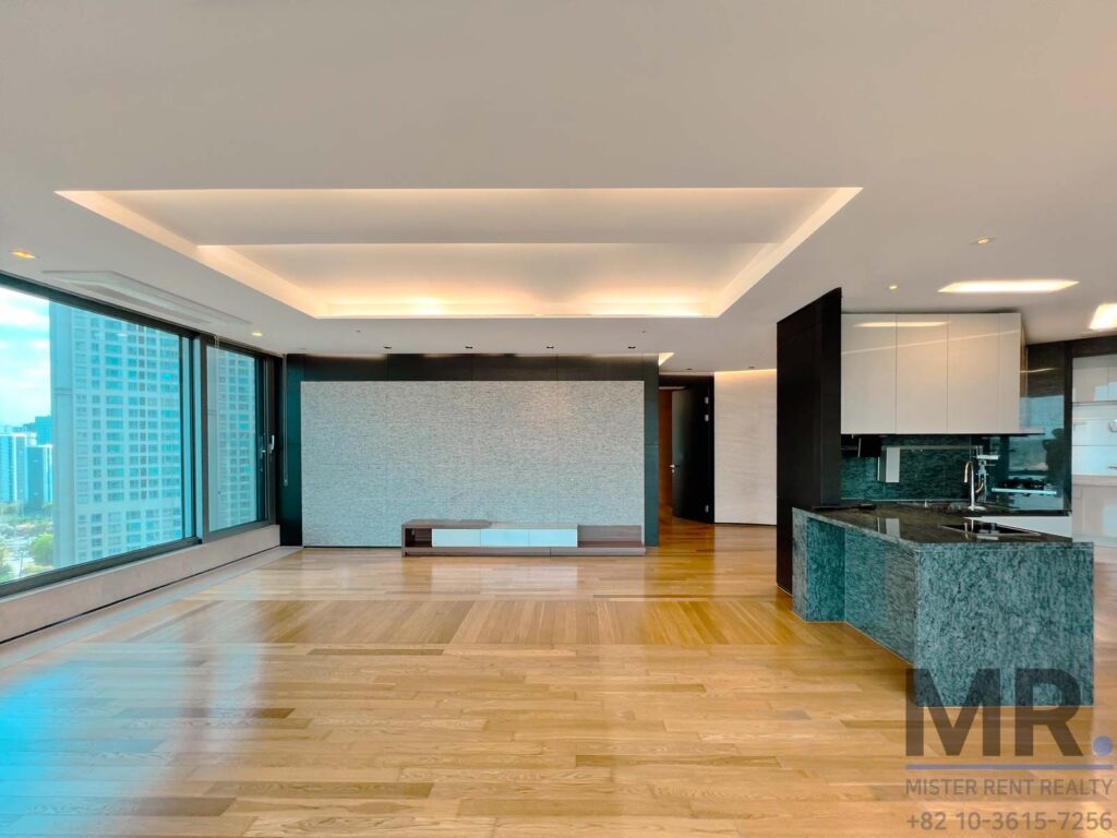 YongsanSt.-4BR-High-Rise-ModernDesign-24