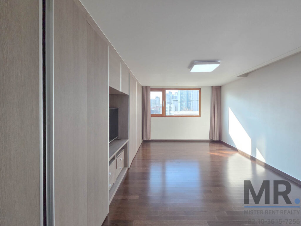 Dongbinggo-Villa-3BR-Rental-Renovated-Goodview-104240