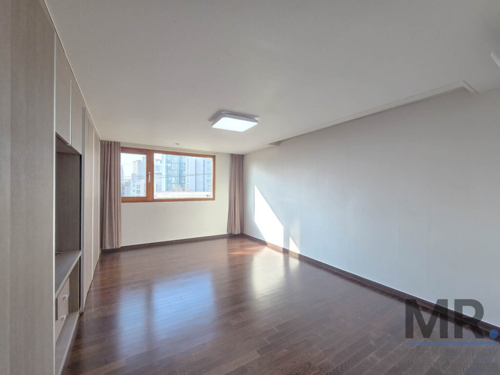 Dongbinggo-Villa-3BR-Rental-Renovated-Goodview-104244