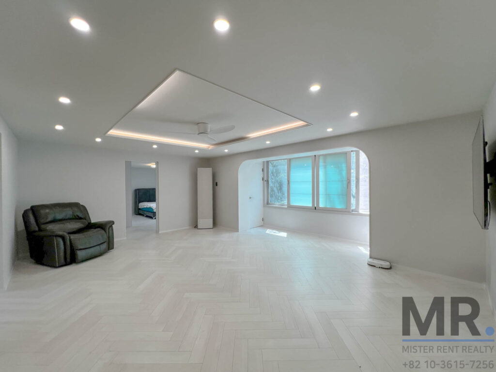 Itaewon-3BR-Rental-Villa-Renovated-01