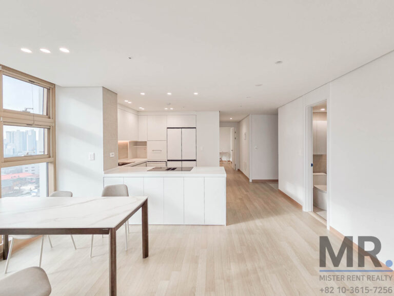 Seoul-Station-Apartment-3BR-Rental-Renovated-Goodview-093550