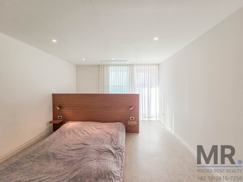 Seoul-Station-Apartment-3BR-Rental-Renovated-Goodview-101151