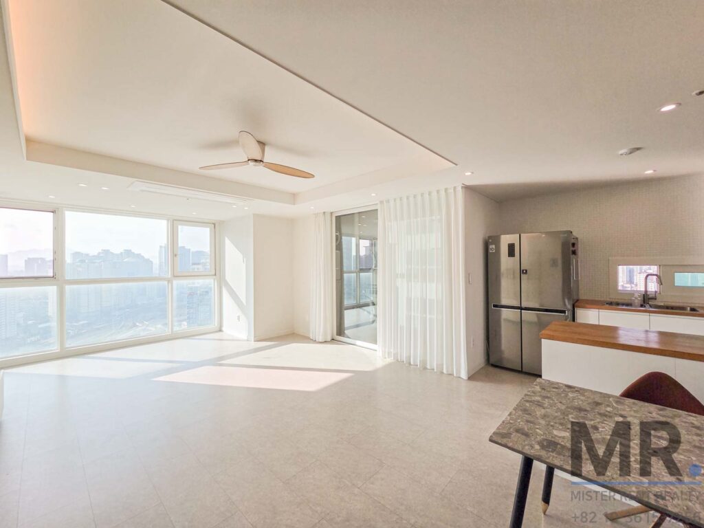 Seoul-Station-Apartment-3BR-Rental-Renovated-Goodview-101249